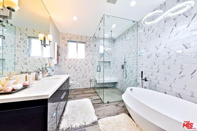 1741 Stearns Drive, Los Angeles, CA 90035