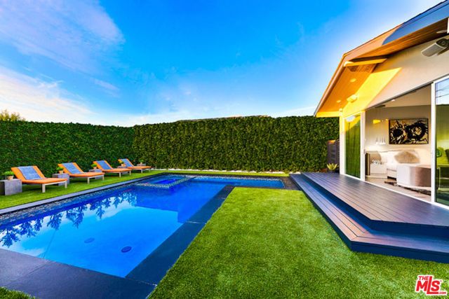 1741 Stearns Drive, Los Angeles, CA 90035