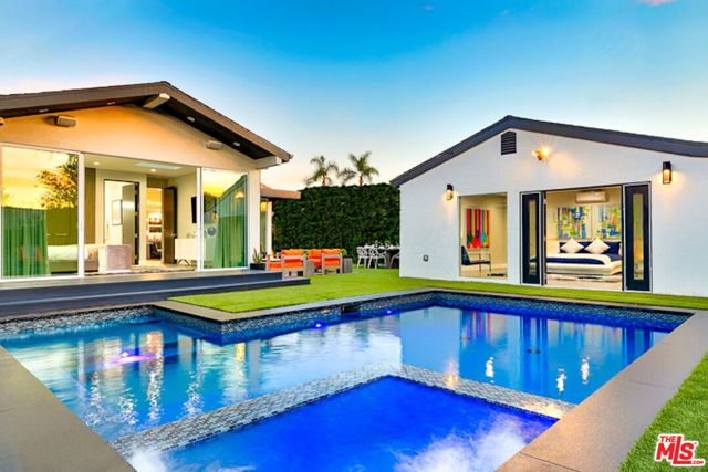 1741 Stearns Drive, Los Angeles, CA 90035