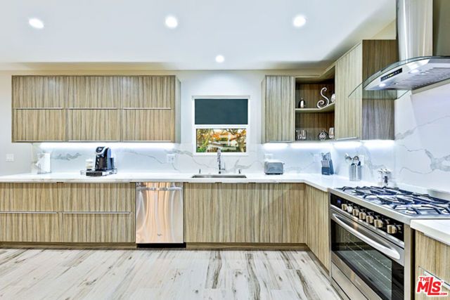 1741 Stearns Drive, Los Angeles, CA 90035
