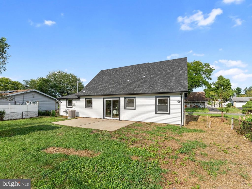 43 GAINSCOTT LN, WILLINGBORO, NJ 08046 — photo 2