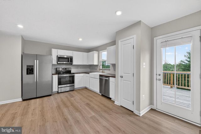 310 LONGVIEW AVE, Winchester, VA 22601