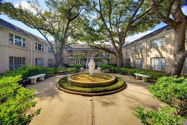 2600 Bellefontaine Street B12, Houston, TX 77025