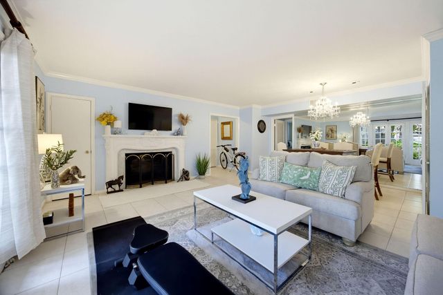 2600 Bellefontaine Street B12, Houston, TX 77025
