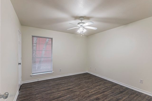 1923 S 15th Street, Waco, TX 76706