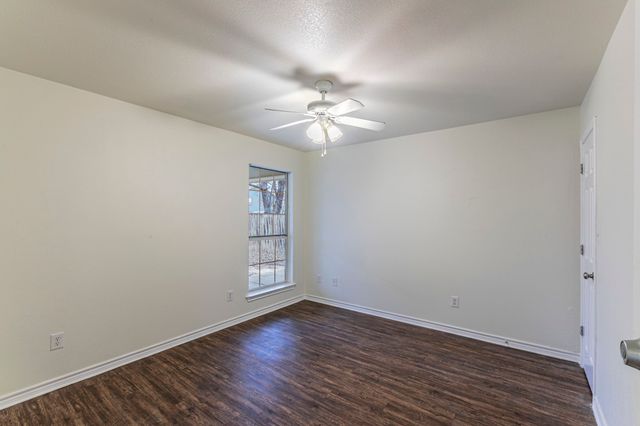 1923 S 15th Street, Waco, TX 76706