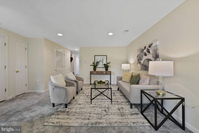 45571 TRESTLE TER, Sterling, VA 20166