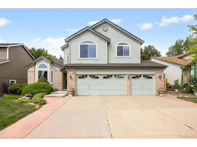 8433 Owens Ct, Arvada, CO 80005