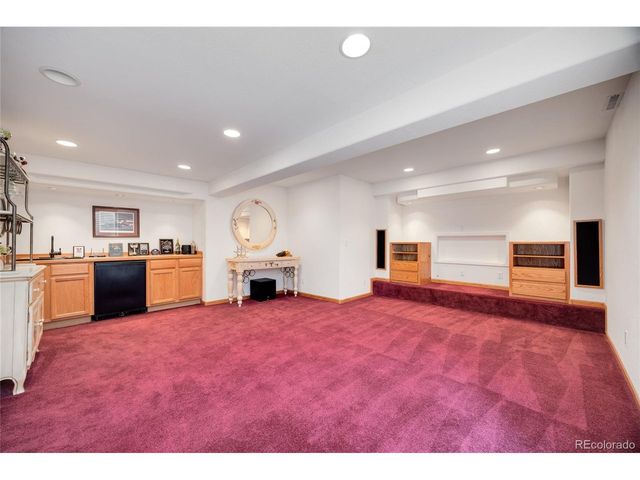 8433 Owens Ct, Arvada, CO 80005