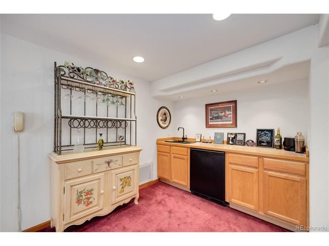 8433 Owens Ct, Arvada, CO 80005
