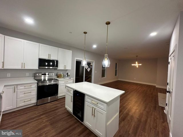 717 207TH ST, Pasadena, MD 21122