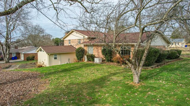 3880 Westview Drive NW, Cleveland, TN 37312