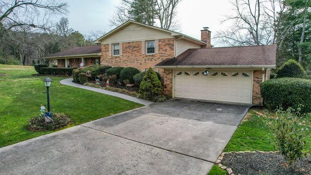 3880 Westview Drive NW, Cleveland, TN 37312