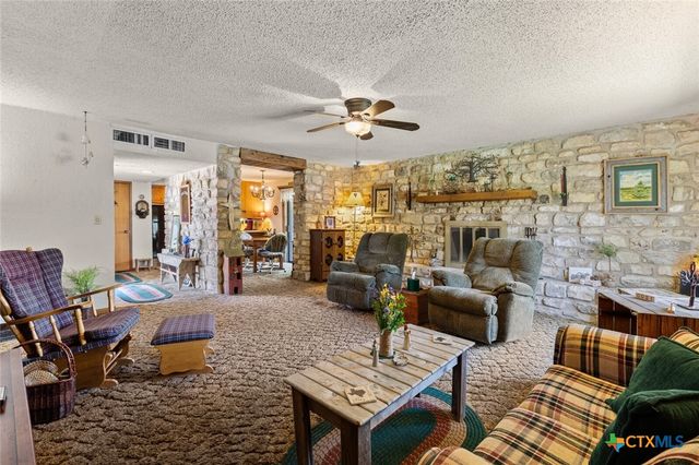 1024 Backstrom Crossing, Belton, TX 76513