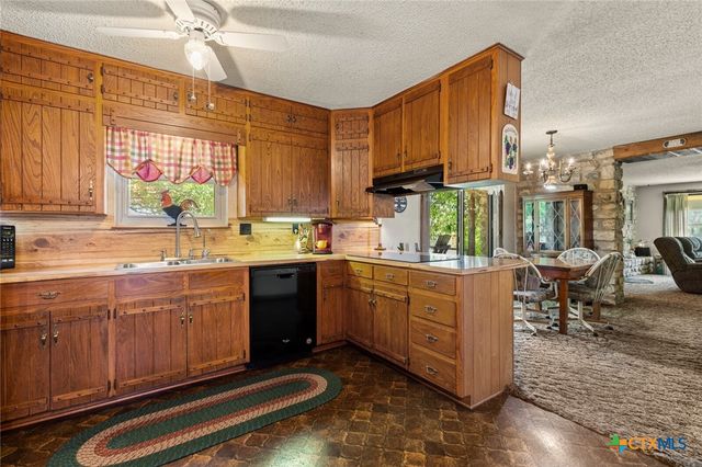 1024 Backstrom Crossing, Belton, TX 76513