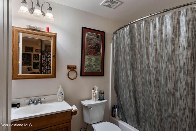 181 Spring View Lane, Sagle, ID 83860