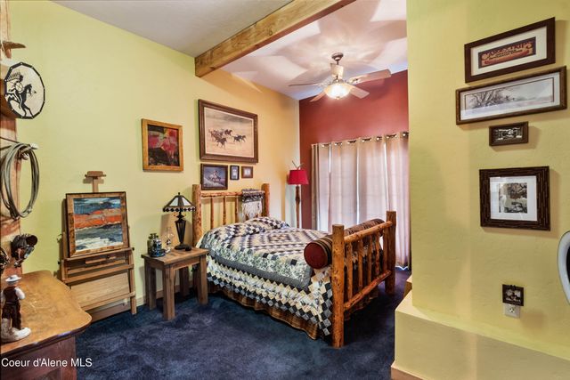 181 Spring View Lane, Sagle, ID 83860