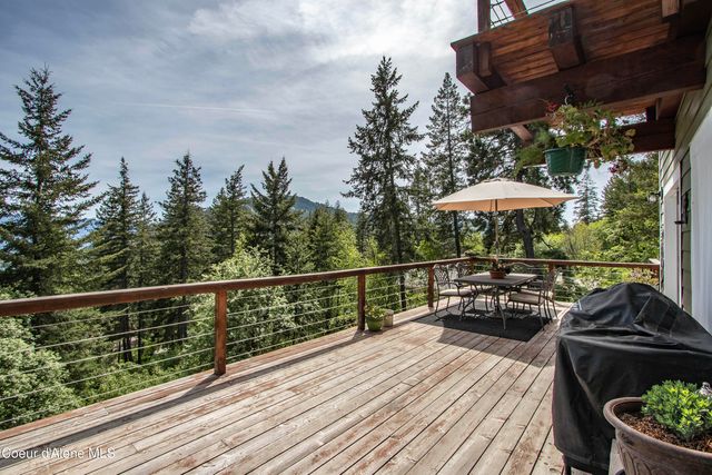 181 Spring View Lane, Sagle, ID 83860