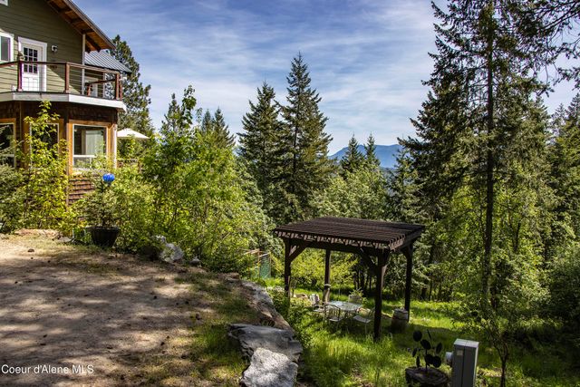 181 Spring View Lane, Sagle, ID 83860