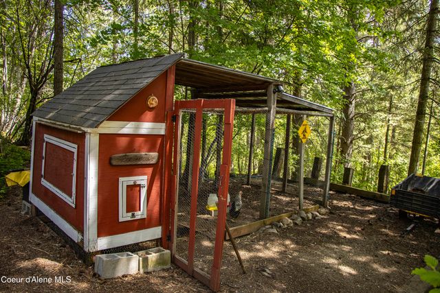 181 Spring View Lane, Sagle, ID 83860
