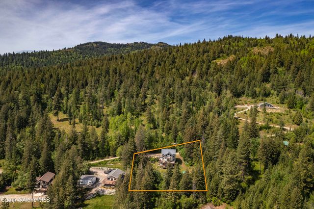 181 Spring View Lane, Sagle, ID 83860