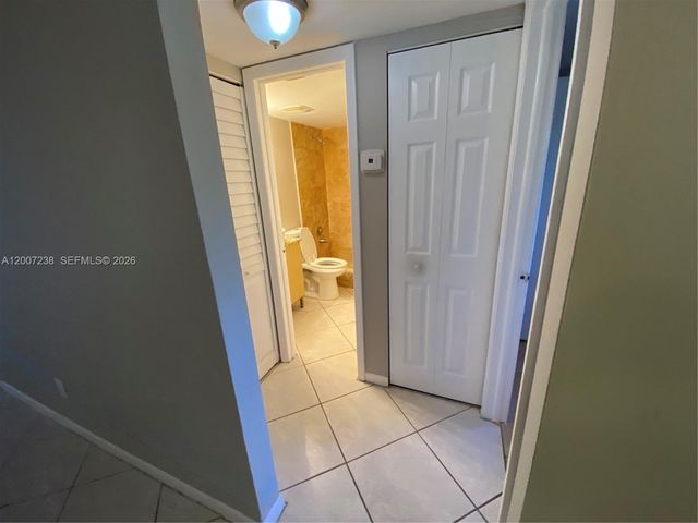 3399 Foxcroft Rd 103, Miramar, FL 33025