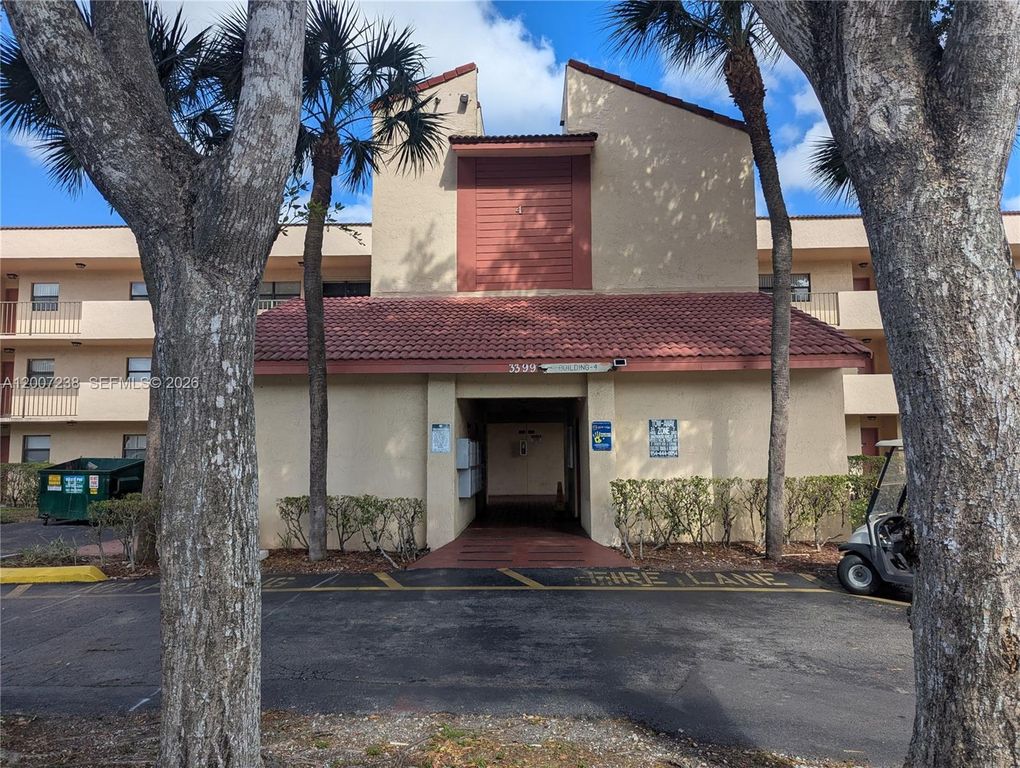 3399 Foxcroft Rd 103, Miramar, FL 33025