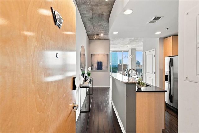 3324 Peachtree Road NE 1911, Atlanta, GA 30326