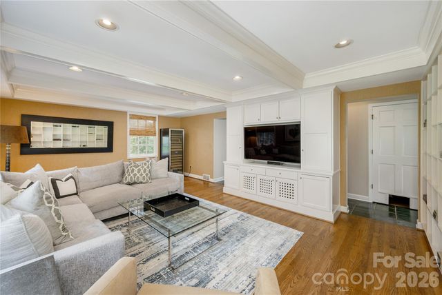 20 Inglewood Road, Asheville, NC 28804