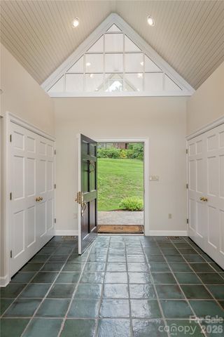 20 Inglewood Road, Asheville, NC 28804