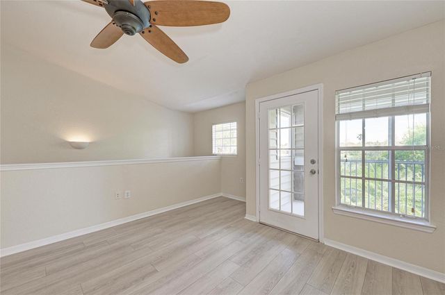 8911 MANOR LOOP 207, Lakewood Ranch, FL 34202