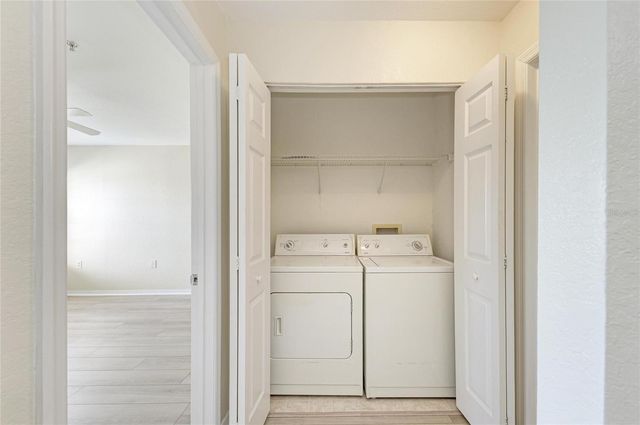 8911 MANOR LOOP 207, Lakewood Ranch, FL 34202