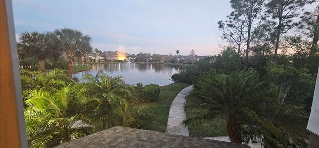 8911 MANOR LOOP 207, Lakewood Ranch, FL 34202