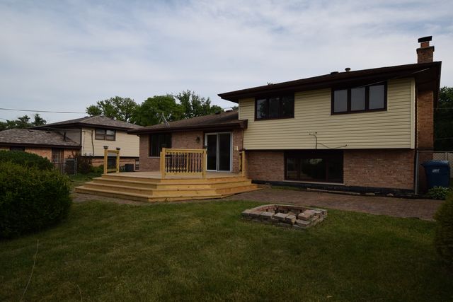 5110 137th Street, Crestwood, IL 60418