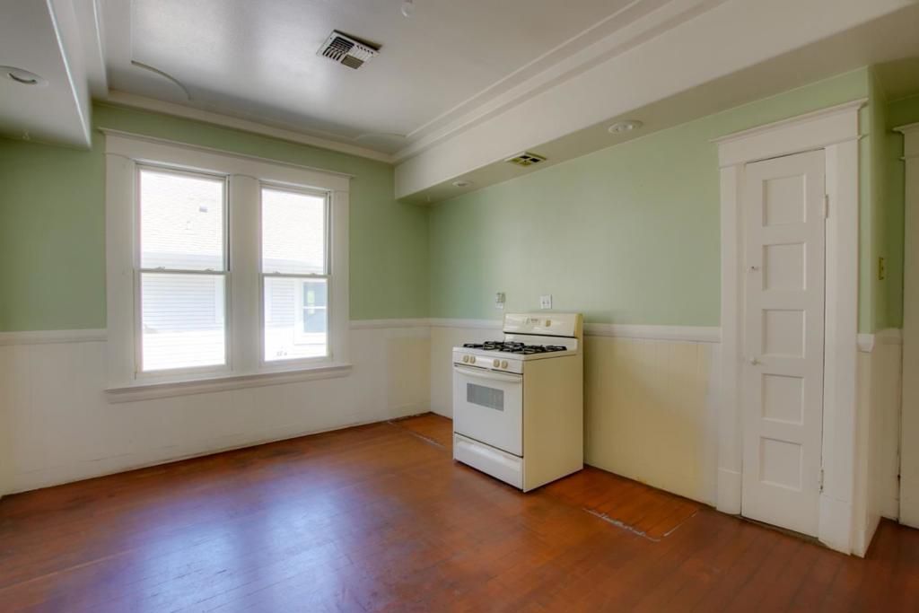 Image 22 of property listing at 541 Vine Street, San Jose, CA 95110
