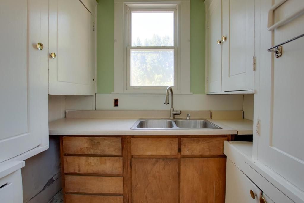 Image 26 of property listing at 541 Vine Street, San Jose, CA 95110