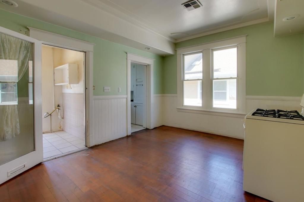 Image 29 of property listing at 541 Vine Street, San Jose, CA 95110