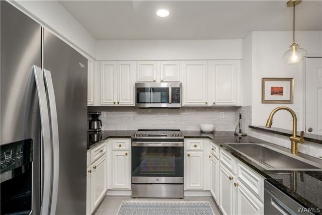 120 15th 104, Tuscaloosa, AL 35401