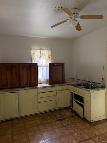 909 Huey Street, South Bend, IN 46628