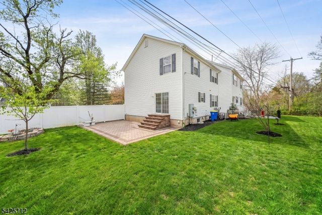 112 Peapack Road unit 2, Far Hills Boro, NJ 07931