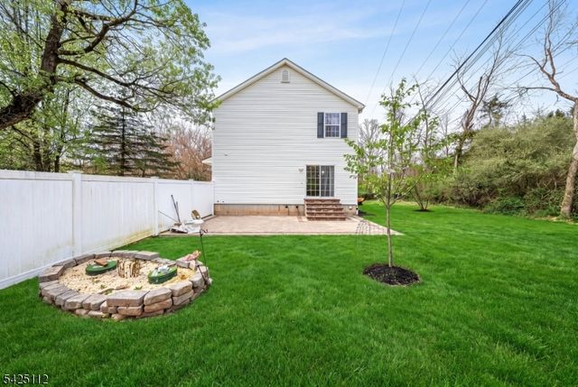 112 Peapack Road unit 2, Far Hills Boro, NJ 07931