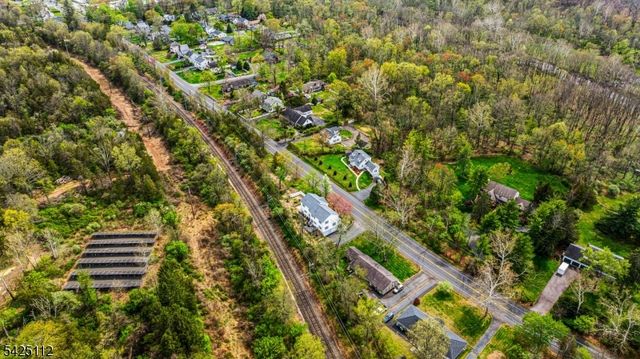 112 Peapack Road unit 2, Far Hills Boro, NJ 07931