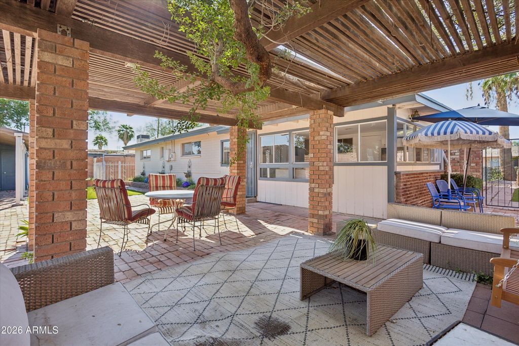 116 W ORCHID Lane, Chandler, AZ 85225 — photo 4