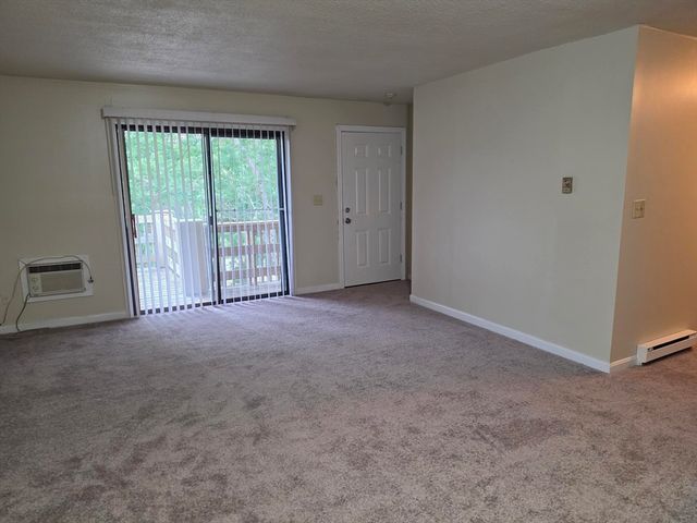 800 Bearses Way 6WE, Barnstable, MA 02601