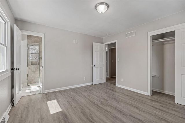 517 Stacey Drive, Belton, MO 64012