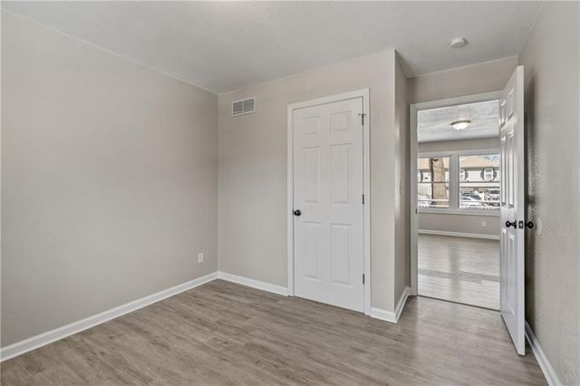 517 Stacey Drive, Belton, MO 64012