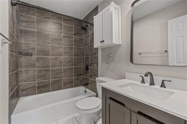 517 Stacey Drive, Belton, MO 64012