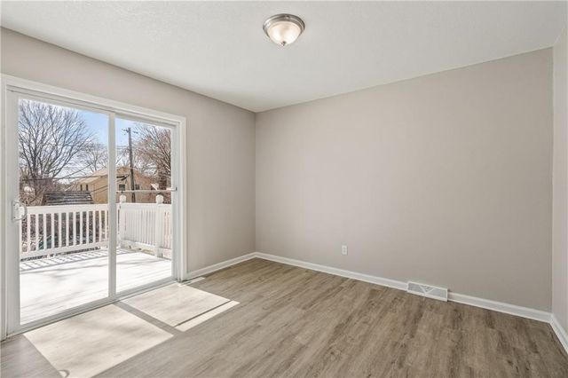 517 Stacey Drive, Belton, MO 64012