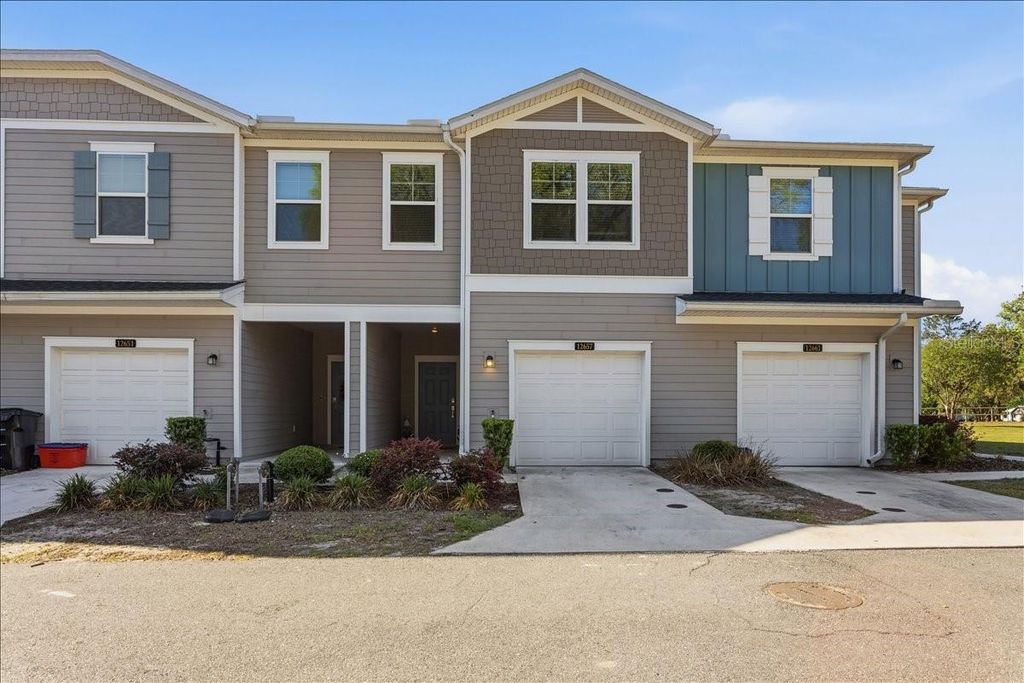 Image 2 of property listing at 12657 NW 7TH PLACE, Newberry, FL 32669