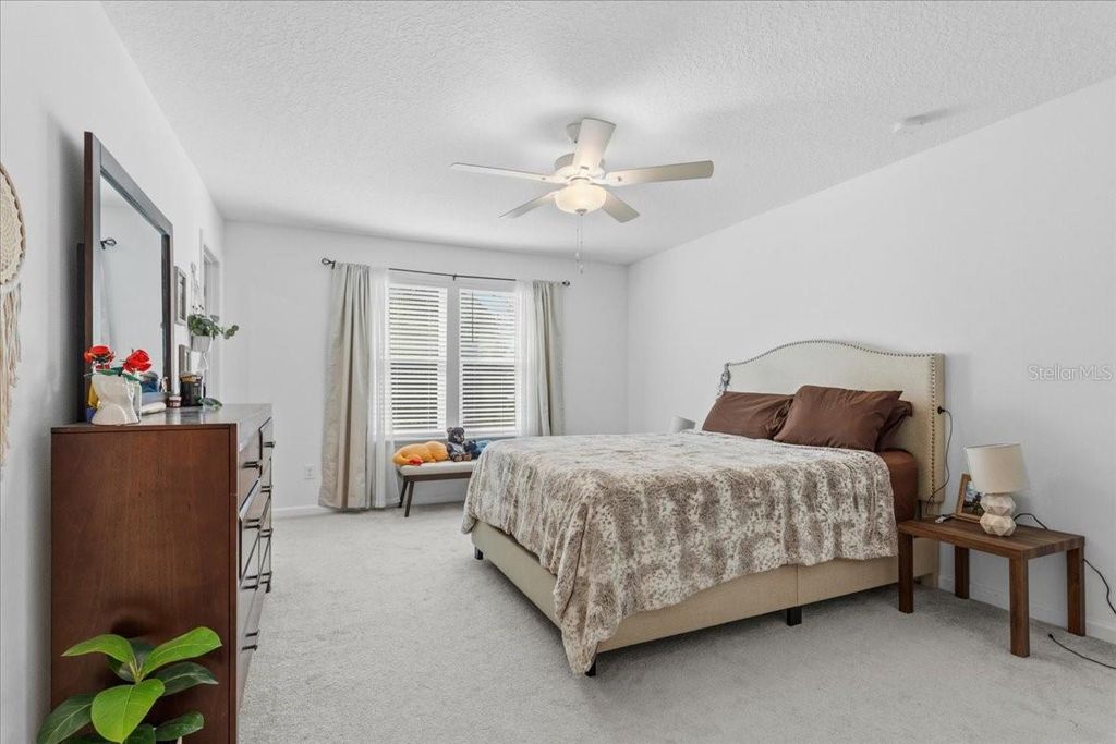 Image 17 of property listing at 12657 NW 7TH PLACE, Newberry, FL 32669